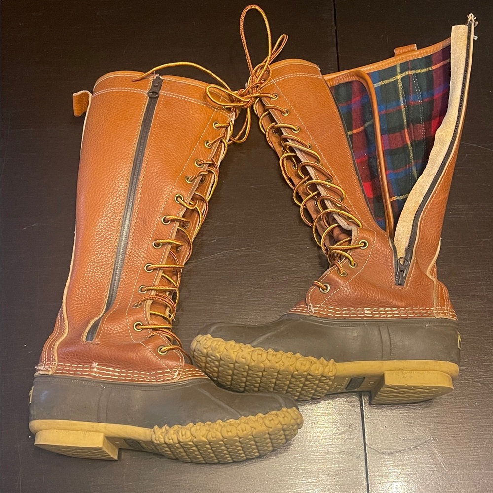 L.L.Bean Bean Boots (Maine Hunting Shoes) in tan leather and dark rubber.